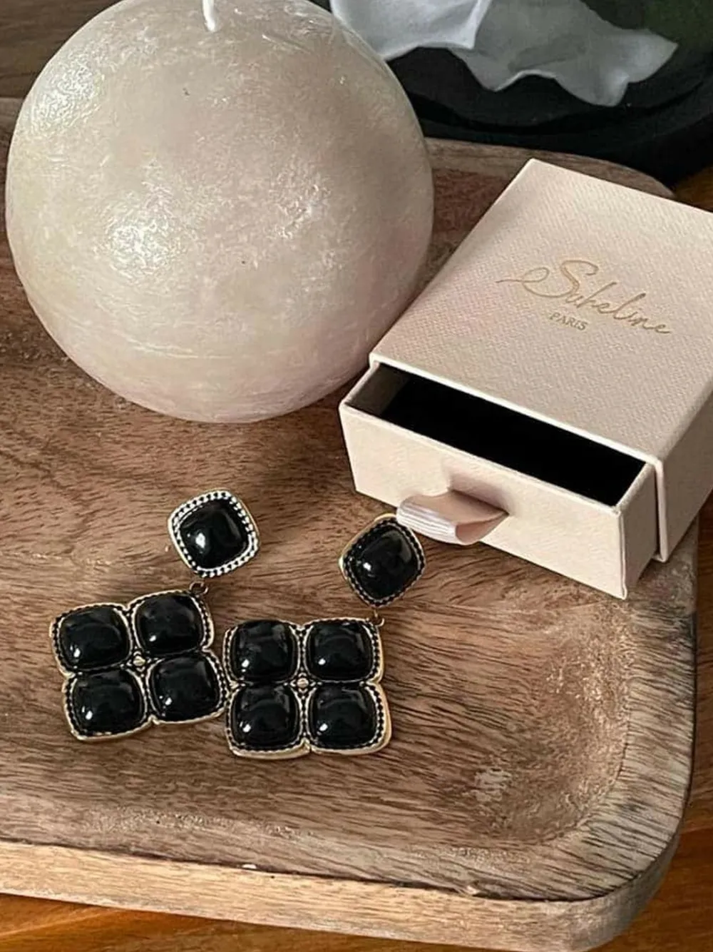 Discount Boucles D'Oreille Noir Adele Femmes Boucles D'Oreille & Earcuff