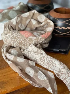 Foulard Homme Ecru Miguel Homme Foulard & Chèche Homme