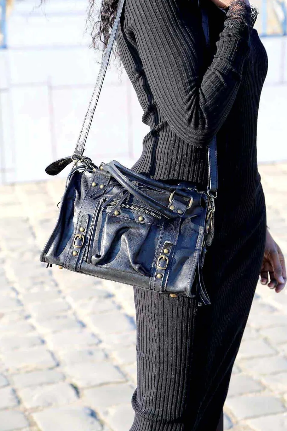 Sac Noir Eloane Midi Femmes Sac Porte Epaule Avec Sangle