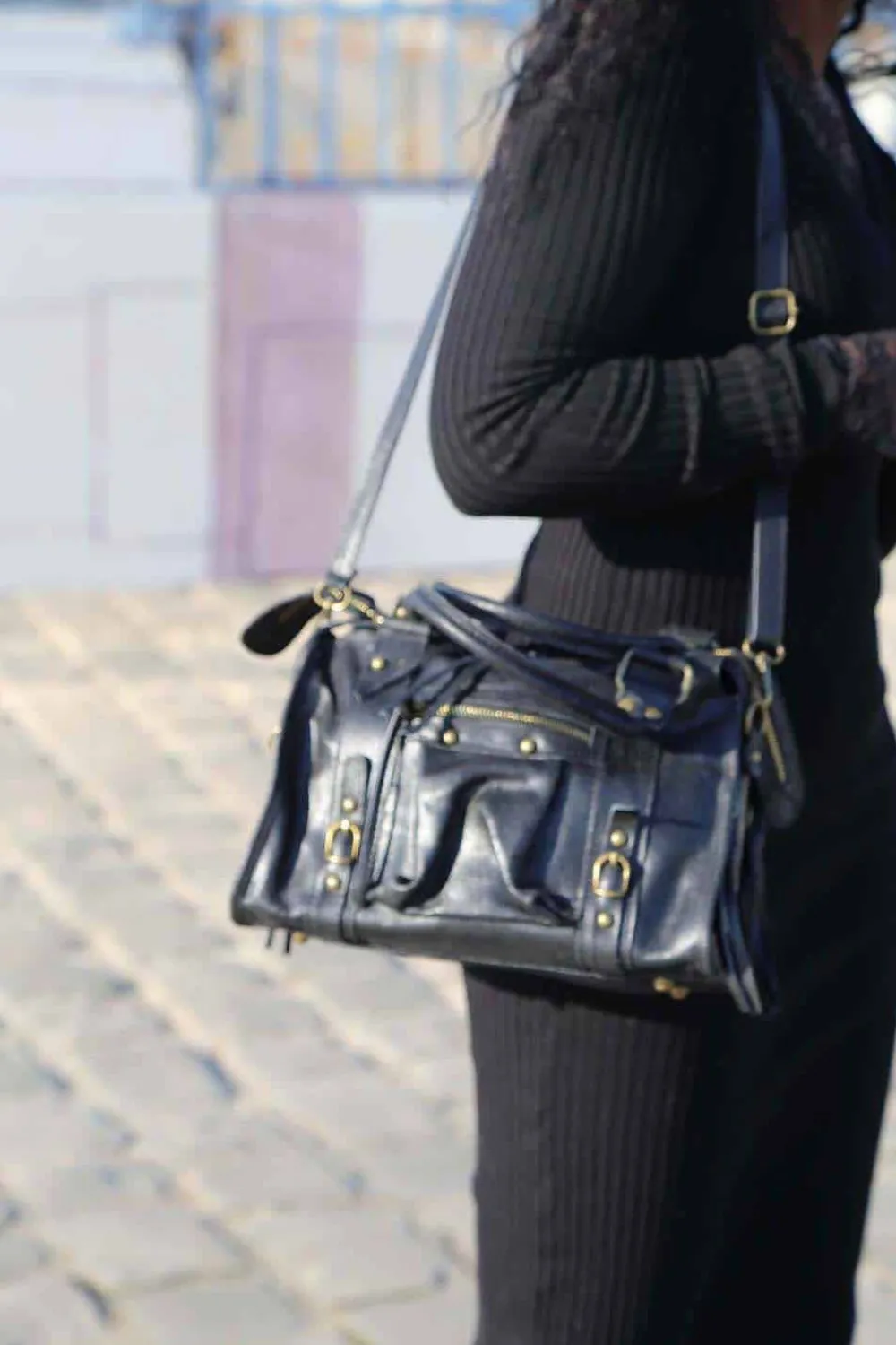 Sac Noir Eloane Midi Femmes Sac Porte Epaule Avec Sangle